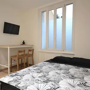 studio-en-rsidence-prive-villeurbanne.hotels-rhonealpes.com/