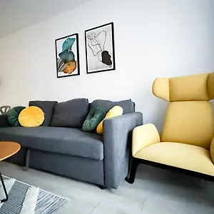 Inside Solec Ii , Warszawa Polska