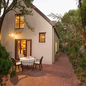 Meadows Mountain View , Hout Bay Südafrika