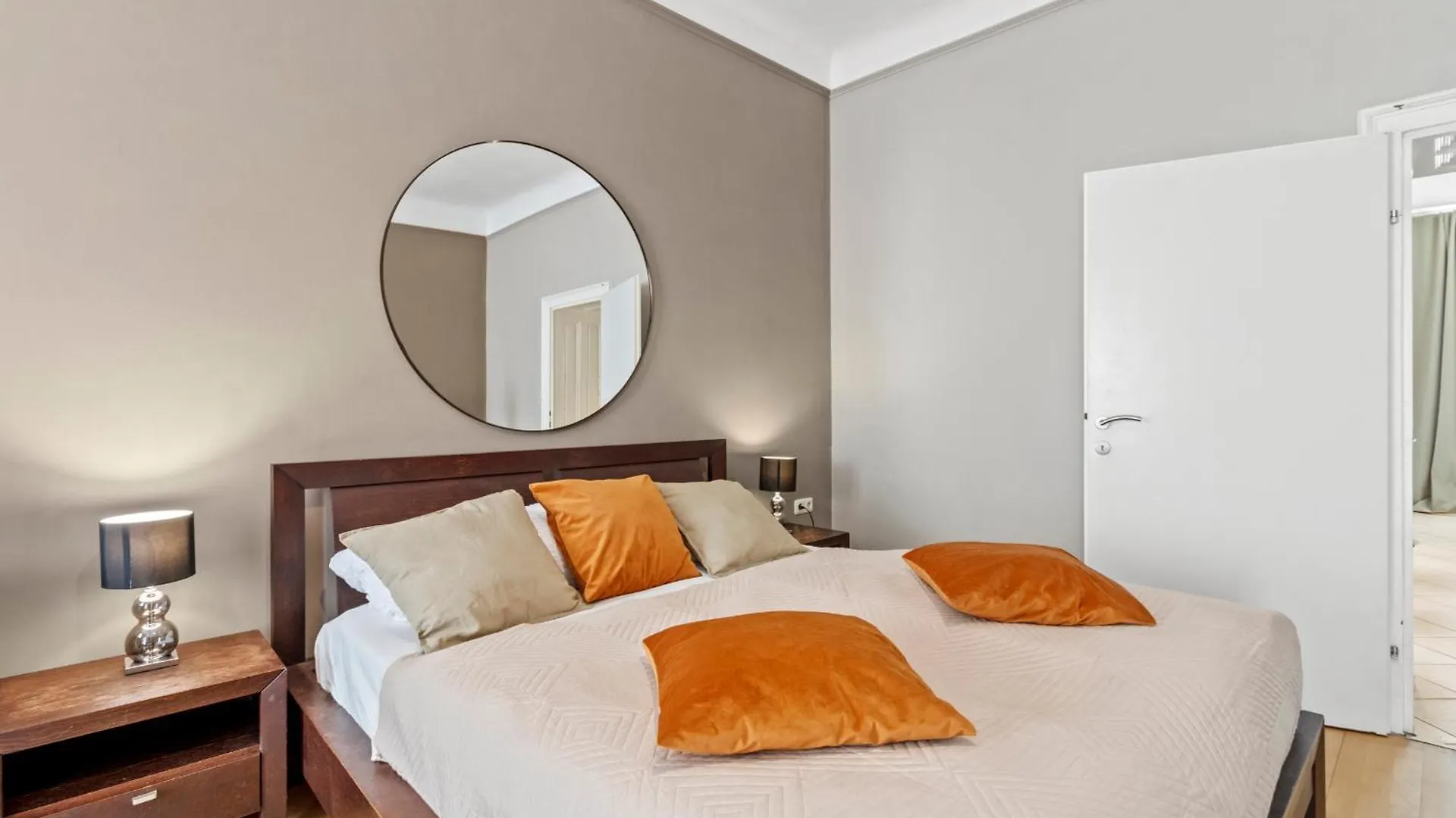Augarten Residences 0*, Vienna